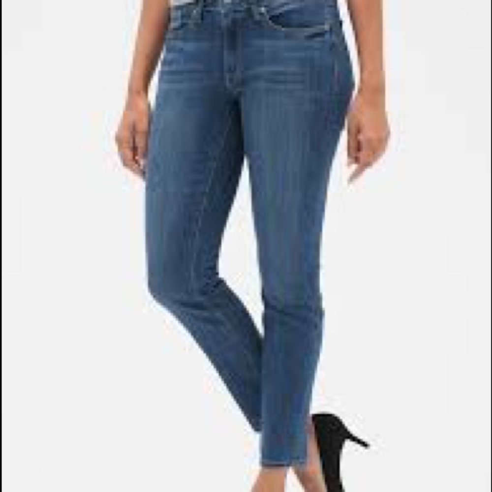 Gap curvy skinny jeans- offers welcome :)